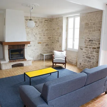 A La Maison Du Soleil *